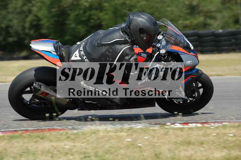 /Archiv-2023/28 05.06.2023 Moto Club Anneau du Rhin/rouge-expert/1